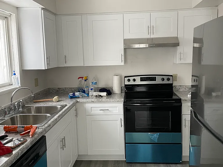30 Briar St #4B — Photo 3