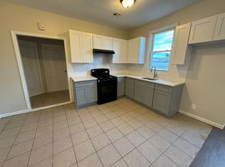 251 Clinton Pl #2B, Newark, NJ 07112