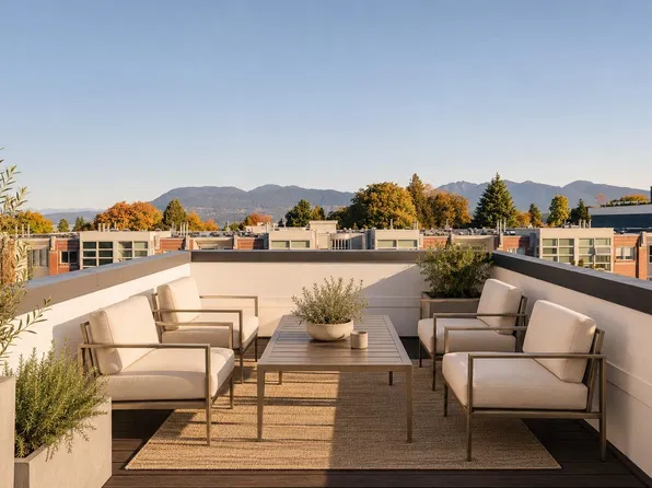 2880 W 4th Ave #1, Vancouver, BC V6K 1R2