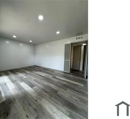 5647 Gaston Ave #109 — Photo 1
