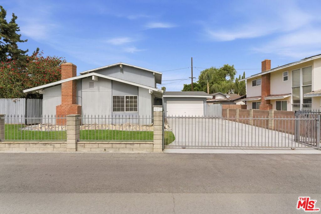 4242 Lavinia Ave, Lynwood, CA, Lynwood