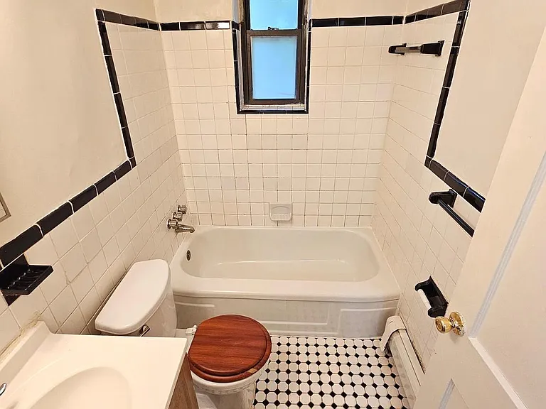 8711 Plymouth St #2 — Photo 20