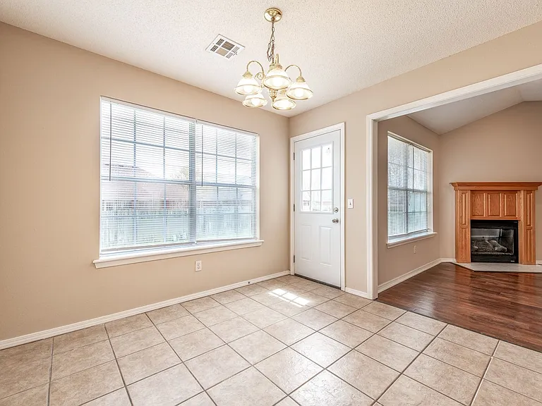 3909 SW Cherry Rd — Photo 5