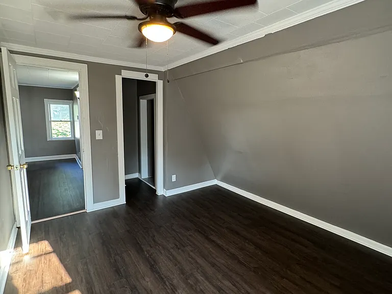 191 Frost Rd — Photo 14