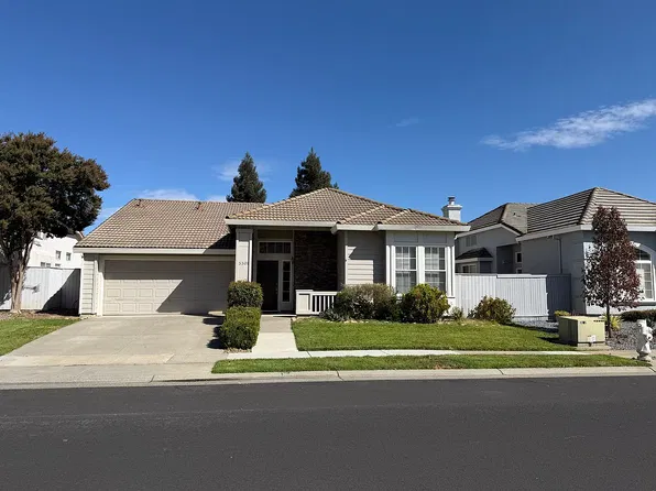 3301 Grimshaw Way, Elk Grove, CA 95758