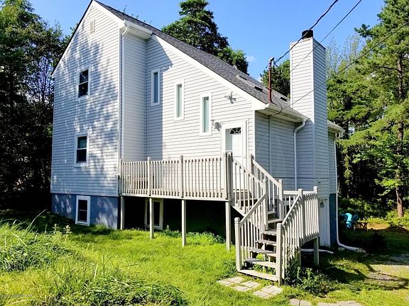 2nd image of 1139 Clover Rd