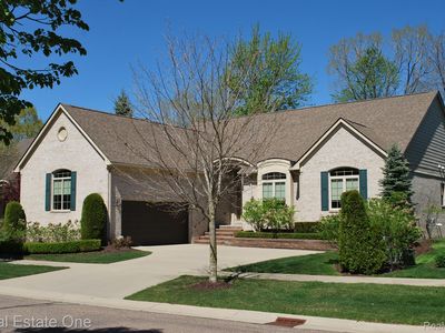 25364 Sutton Ct, Novi, MI, 48374