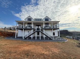 2324 Holston View Rd, New Market, TN 37820