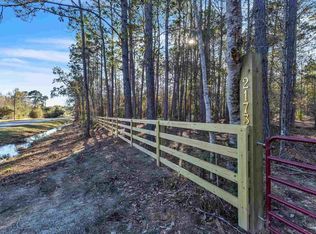 2173 Garcon Point Rd, Milton, FL 32583