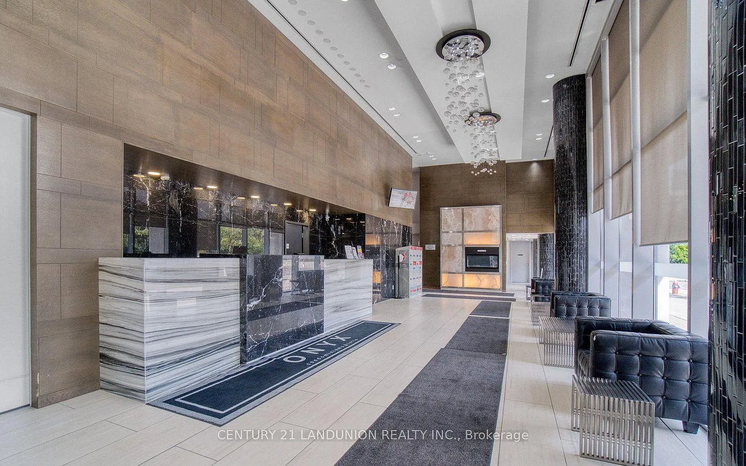 2 bed, $2,700 — Photo 2