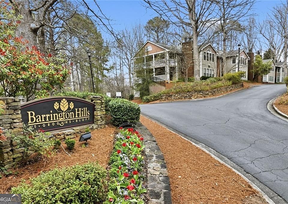 1st image of 112 Barrington Hills Dr