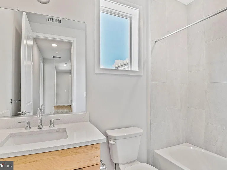 5933 Stonehenge Pl — Photo 19