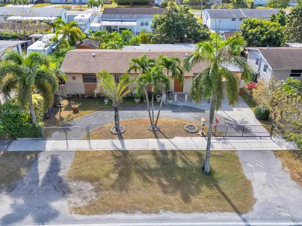 15530 SW 296th St, Homestead, FL 33033