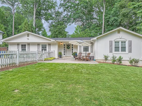 1652 Tryon Rd, Atlanta, GA 30319