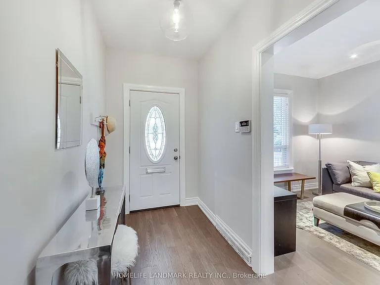 297 Withrow Ave — Photo 4