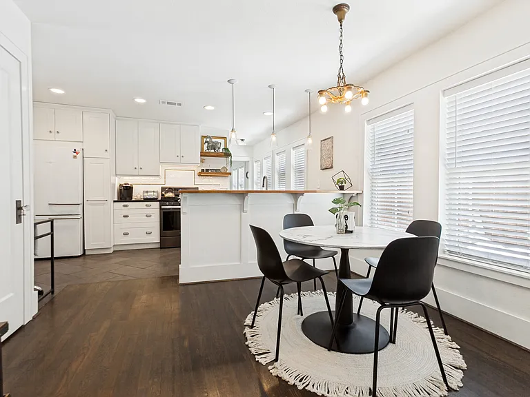 Dining Room & Kitchen