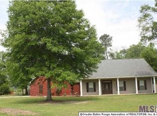 37685 Walker Rd N, Walker, LA 70785