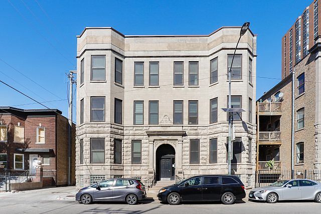 1st image of 1048 W Foster Ave APT B