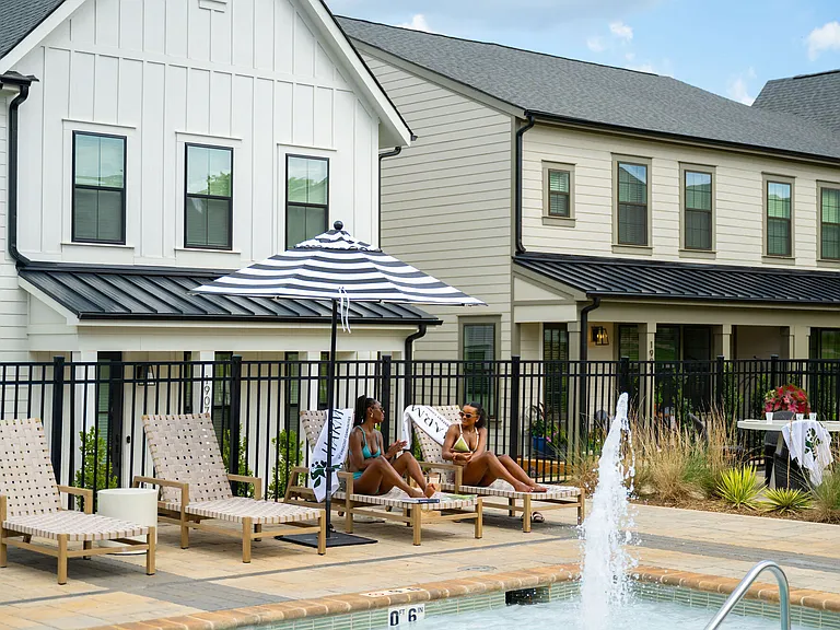 HARMON Jefferson Village by Crescent Communities — Photo 44