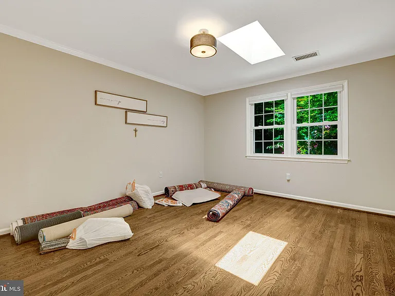7845 Old Dominion Dr — Photo 69