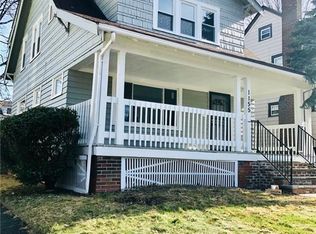 1155 Oxford Rd, Cleveland Hts, OH 44121