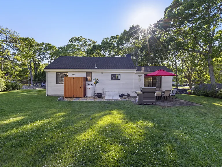21 Duvall Dr — Photo 19