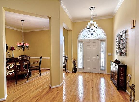 2nd image of 5713 Lagrande Dr