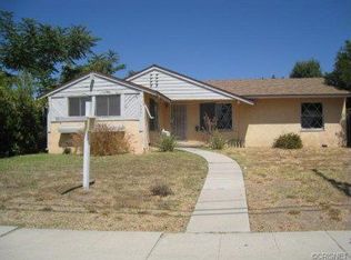 16301 Lassen St, North Hills, CA 91343
