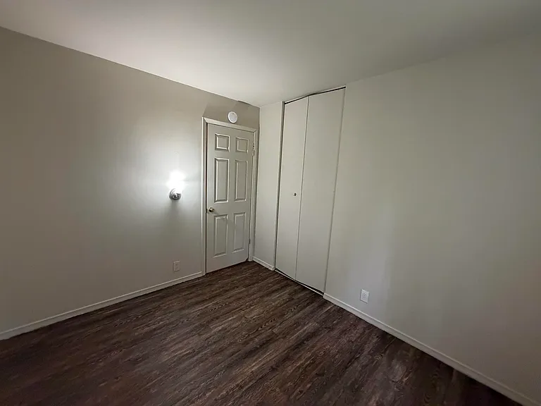 1612 Crestview Dr — Photo 13