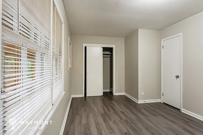 14347 Ashborough Dr — Photo 8