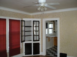 1651 Victoria Ave, Lakewood, OH 44107