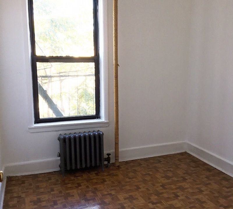 1st image of 3280 30th St APT 2R