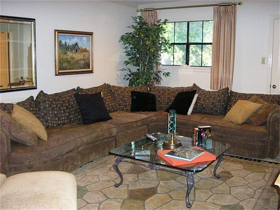 5th image of 15919 River Roads Dr
