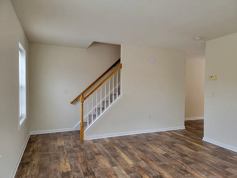 542 Indian Rock Cir — Photo 14