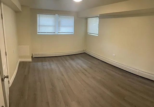 4430 N Marmora Ave #G — Photo 7