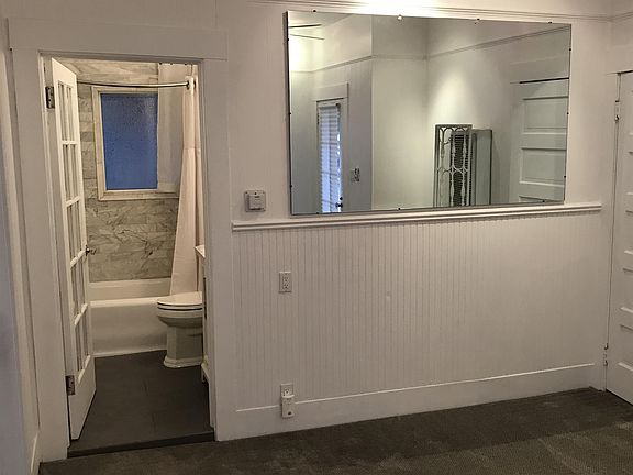 Bathroom with Tub