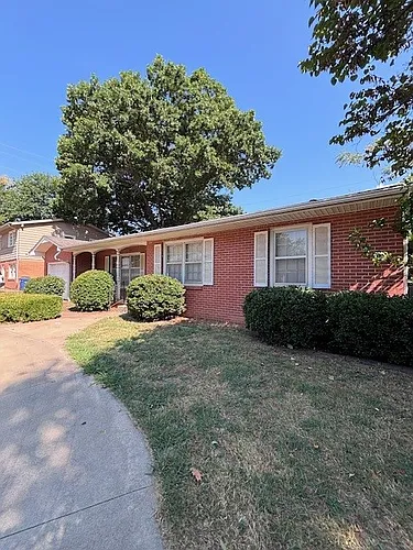 2216 W Admiral Ave Photo 1