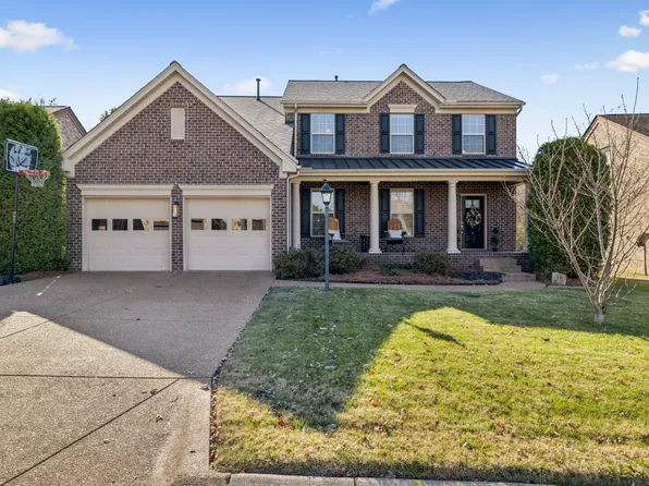 252 Cobblestone Lndg, Mount Juliet, TN 37122