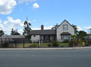 224 W Alameda St, Manteca, CA 95336