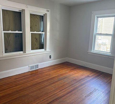 5th image of 49 Perth Street