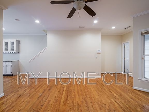 3rd image of 807 Greenleaf Ave #1