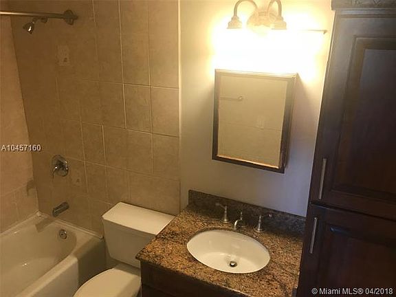 5th image of 13120 SW 92nd Ave #B-305