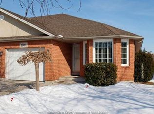 1884 Questa Dr, Windsor, ON N8P 1M5