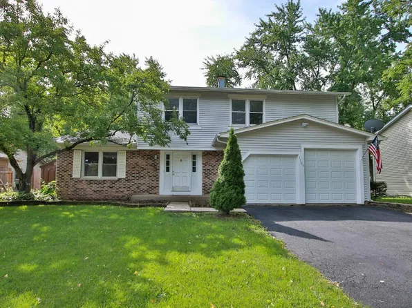 1189 Cumberland Rd, Aurora, IL 60504