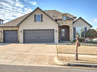 6006 E 142nd Pl, Bixby, OK 74008