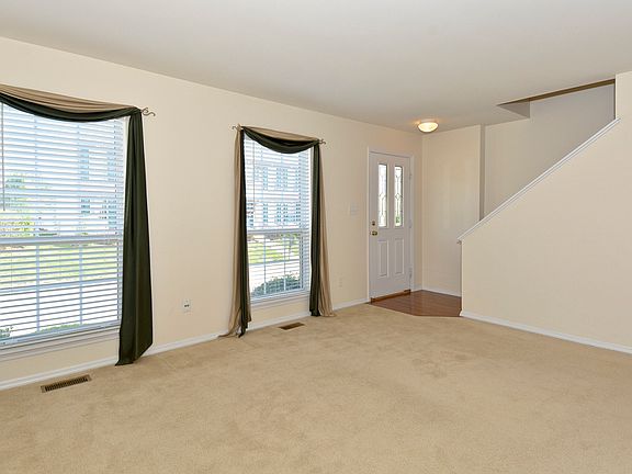 2nd image of 434 Parkview Place Dr