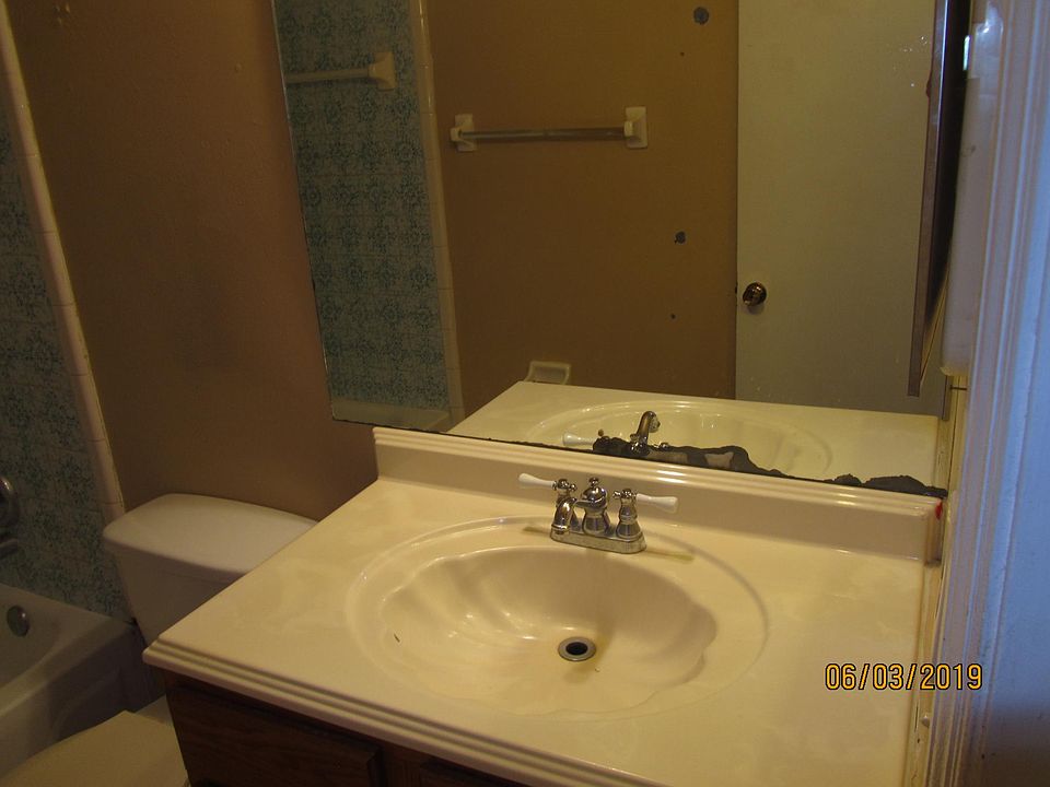1st image of 115 Michelle Ln APT D