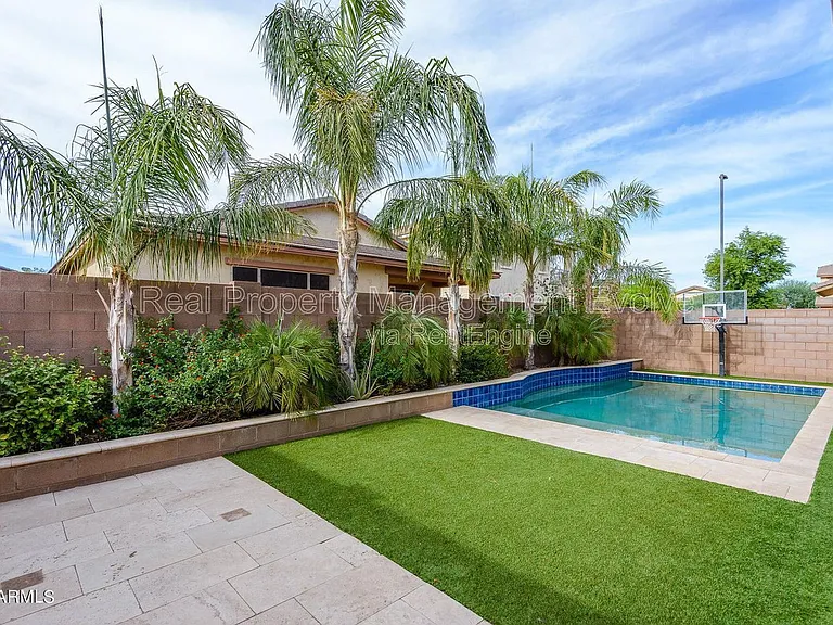 1544 E Hummingbird Way — Photo 33