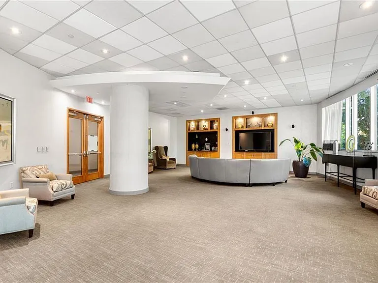 3338 Peachtree Rd NE #3501 — Photo 41