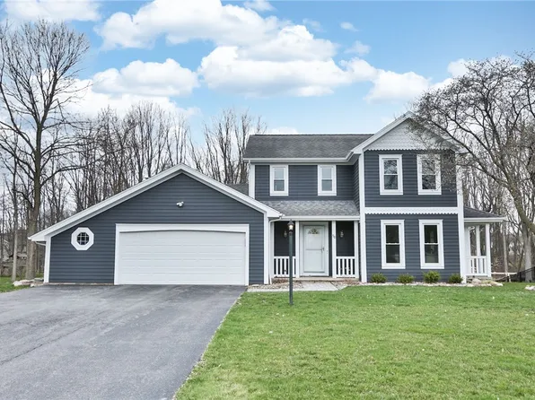 50 Country Ln, Fairport, NY 14450